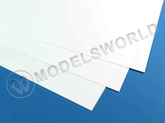 Белый пластик 0.75 мм, 2 листа 15х30 см