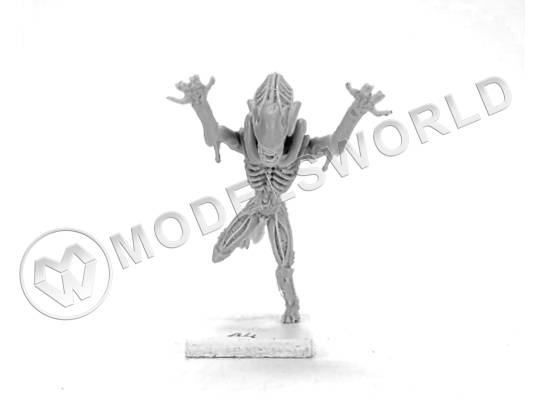 Фигурка Ксеноморф №4, вселенная "Чужой против Хищника" (Aliens vs Predators), 28 мм