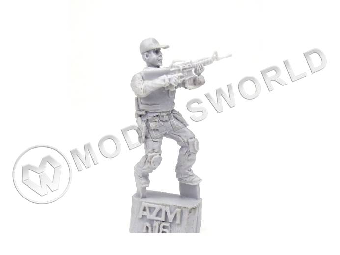Фигурка Оперативник военизированной полиции из серии "Наемники", 28 мм - фото 1