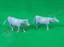 Набор фигурок "коровы" №3, 2 шт. Масштаб 1:35