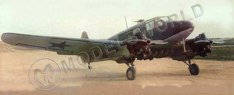 Модель самолета из Ф.П. смолы Як-6НББ. Масштаб 1:32 - фото 1