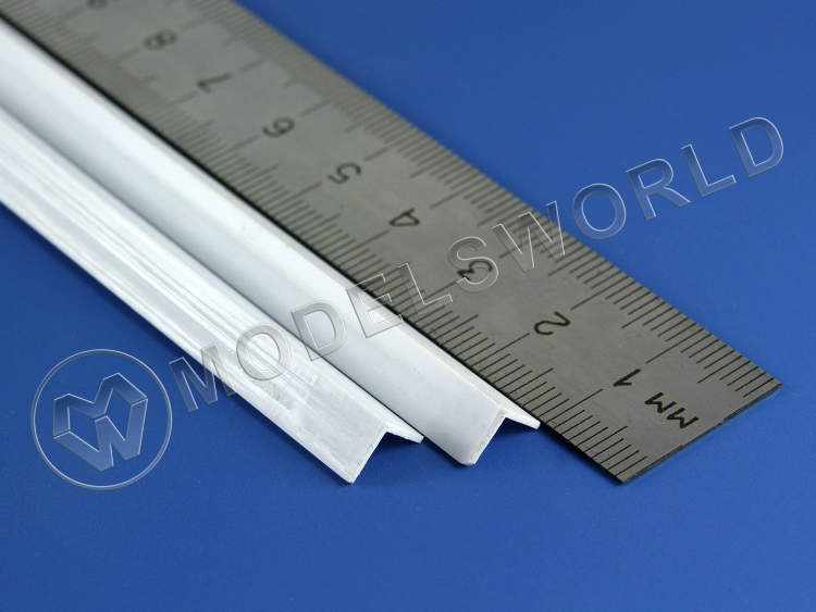 Уголок пластиковый 6.3х6.3 мм, 2 шт - фото 1