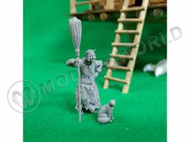 Фигура "Баба Яга с метлой". Масштаб 1:35