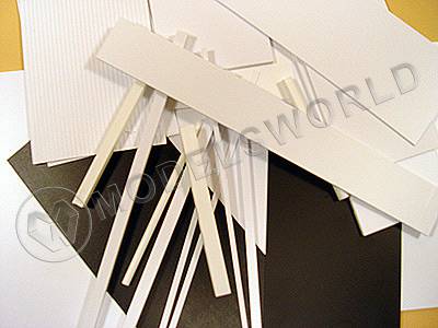 Ассортимент из пластиковых обрезков (220 грамм)