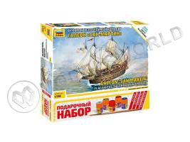 Склеиваемая пластиковая модель корабля Флагман Непобедимой Армады галеон "Сан-Мартин" (Подарочный набор с красками). Масштаб 1:350