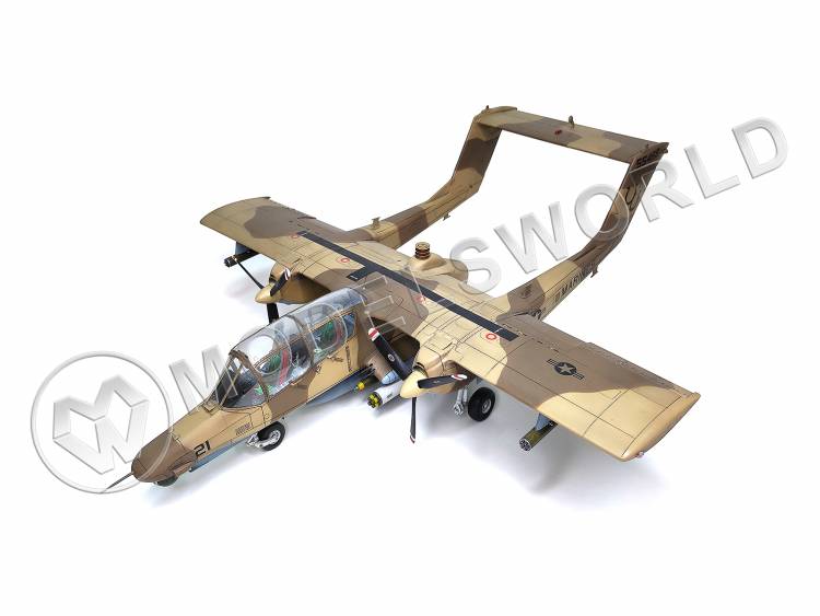 Готовая модель Самолет OV-10D Bronco в масштабе 1:32 - фото 1